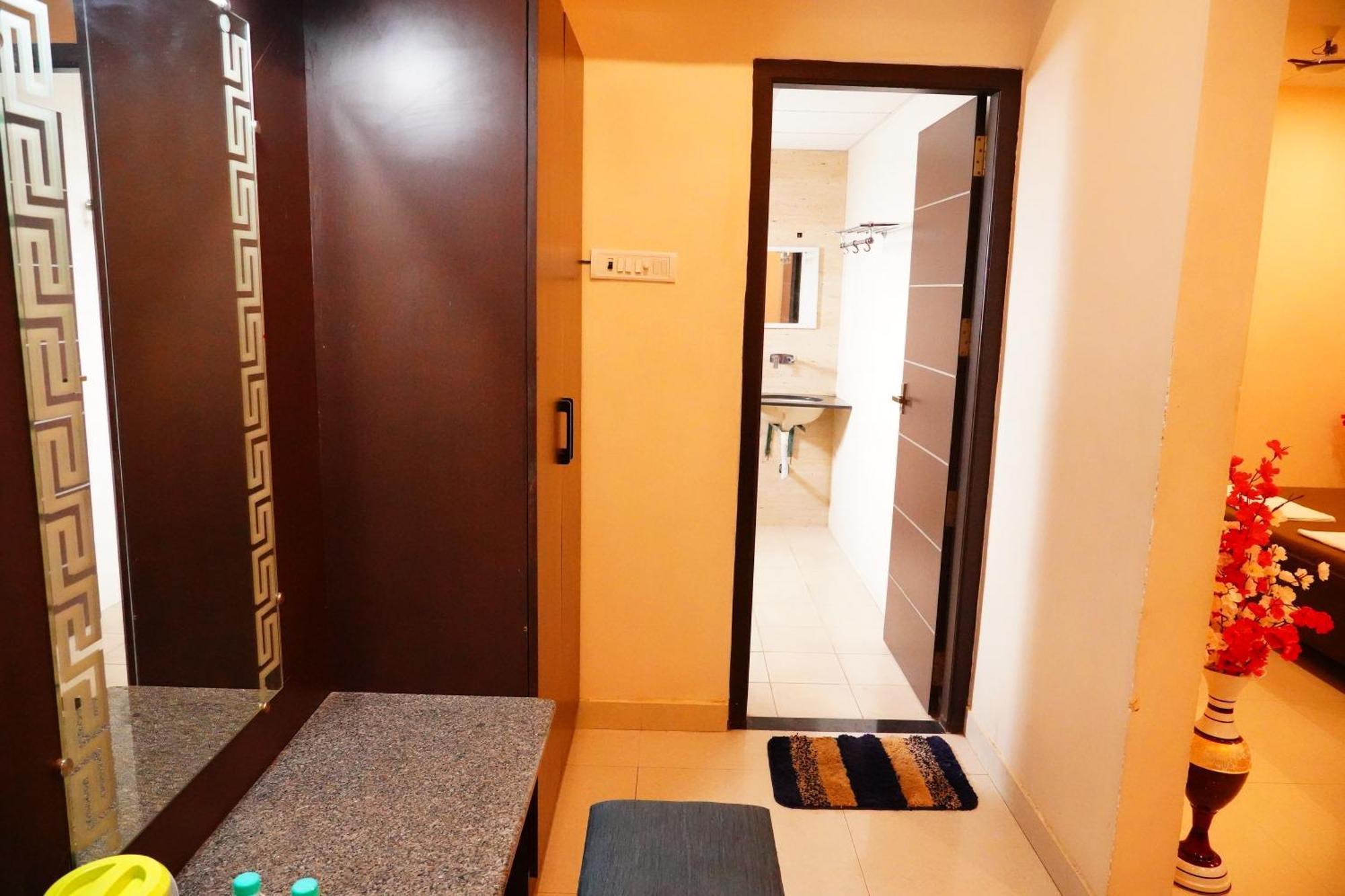 Vinayagam Residency Hotel Arcot Exterior foto