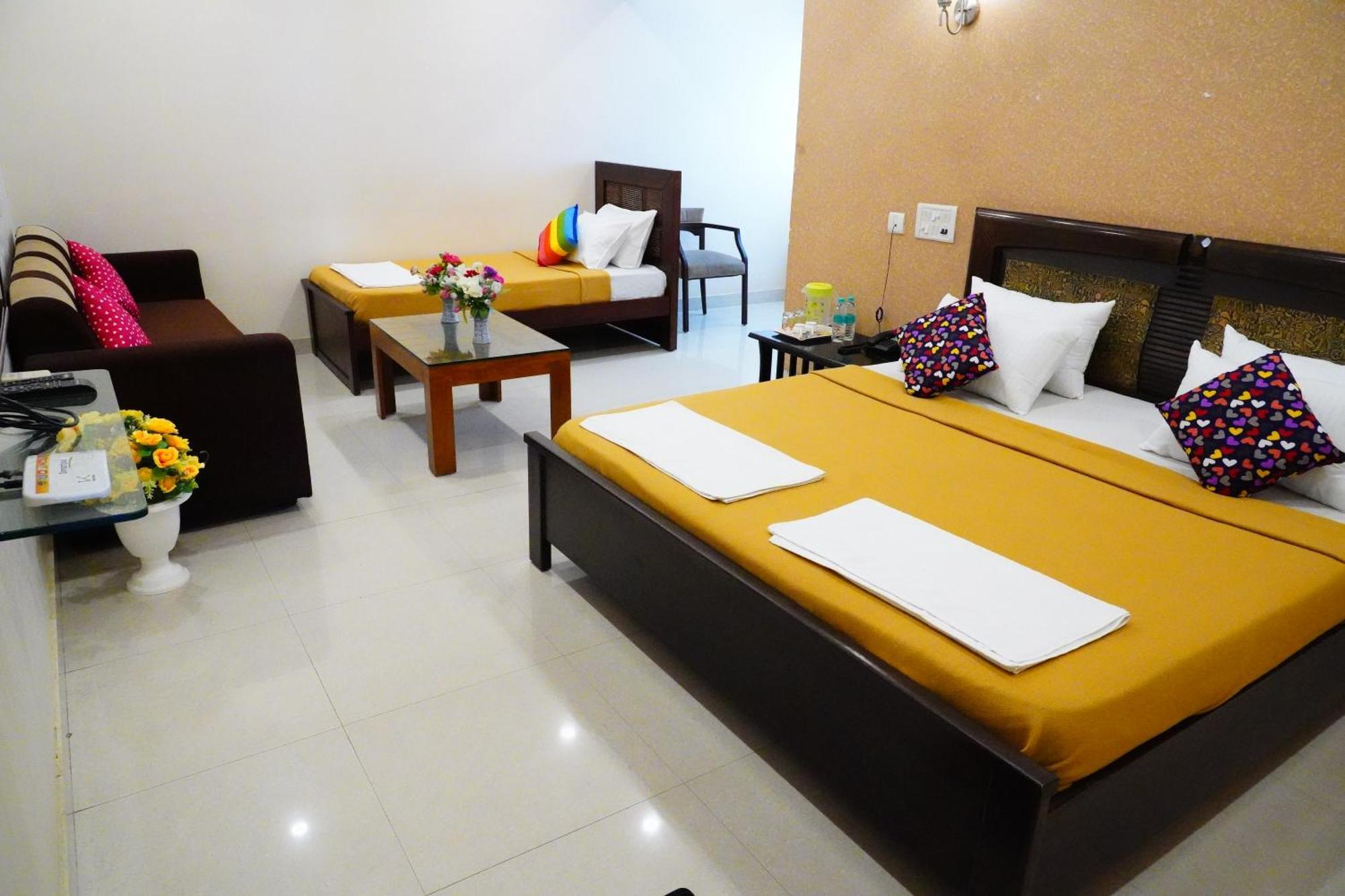 Vinayagam Residency Hotel Arcot Exterior foto