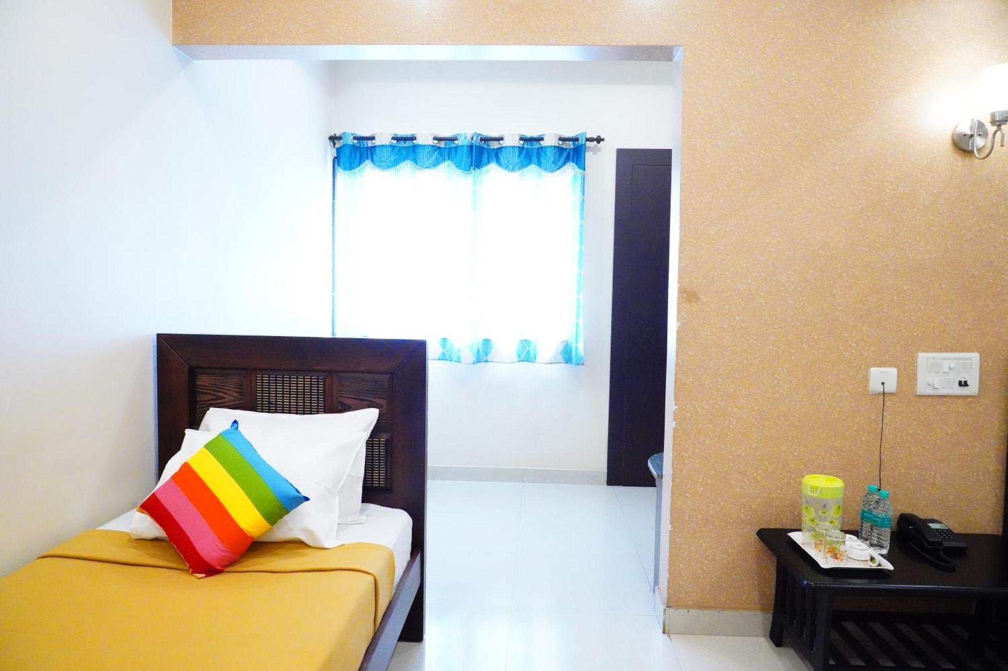 Vinayagam Residency Hotel Arcot Exterior foto